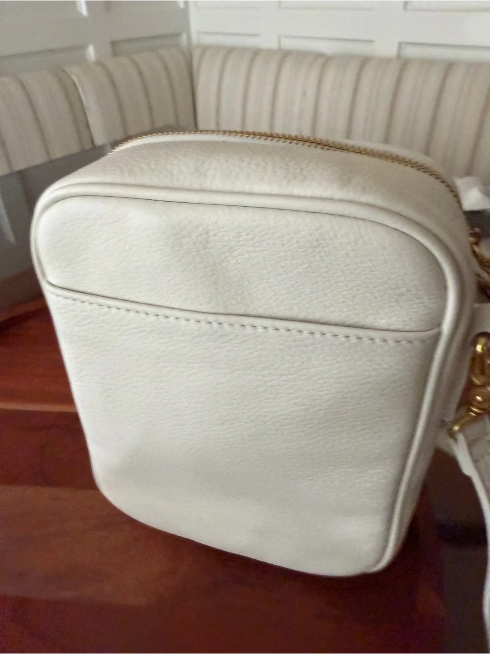 Minooy- Naya Small Crossbody Leather Bag